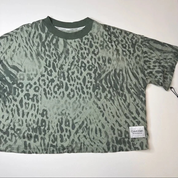green emerald velvet dress DELPHI LEOPARD PRINT BURNOUT MINI DRESS – AKIRA main image 1